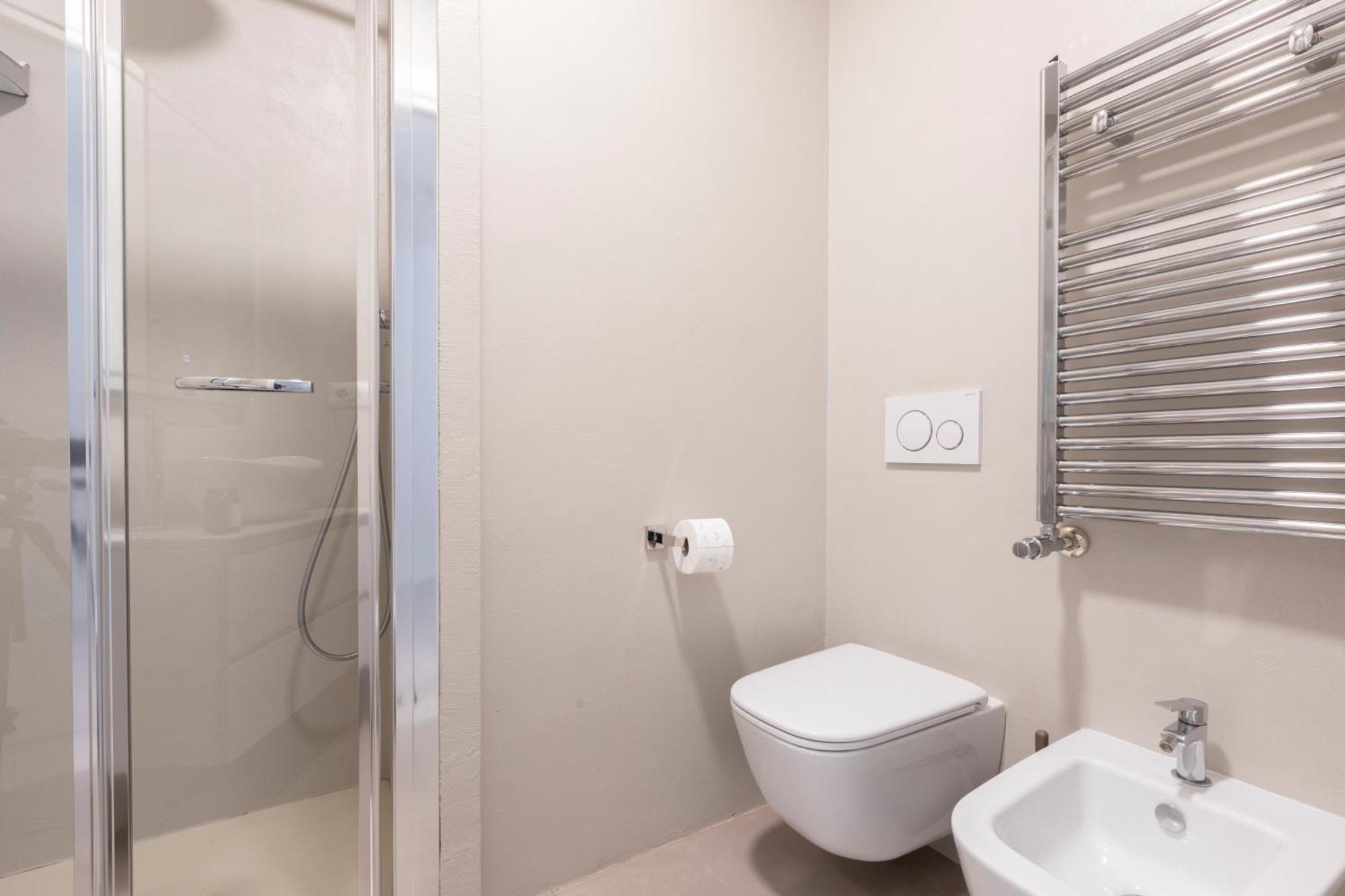 Elegant Flat In Ponte Milvio Apartment *
