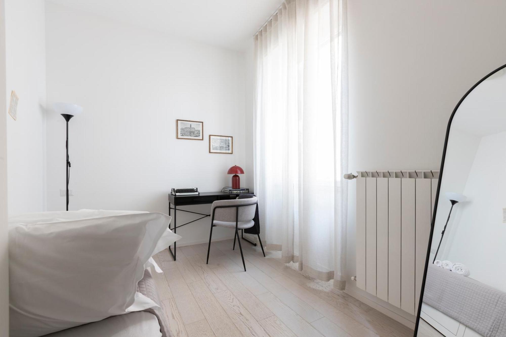 Elegant Flat In Ponte Milvio * Rome